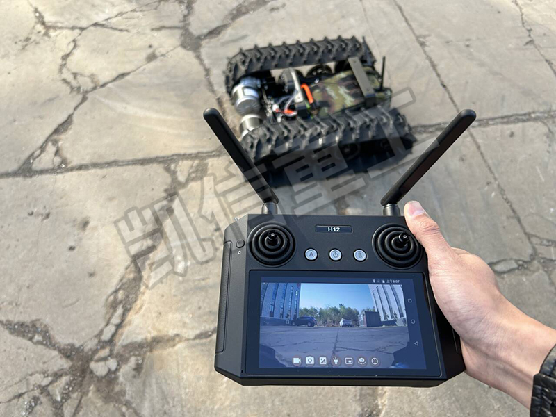 遙控遠程小型履帶底盤